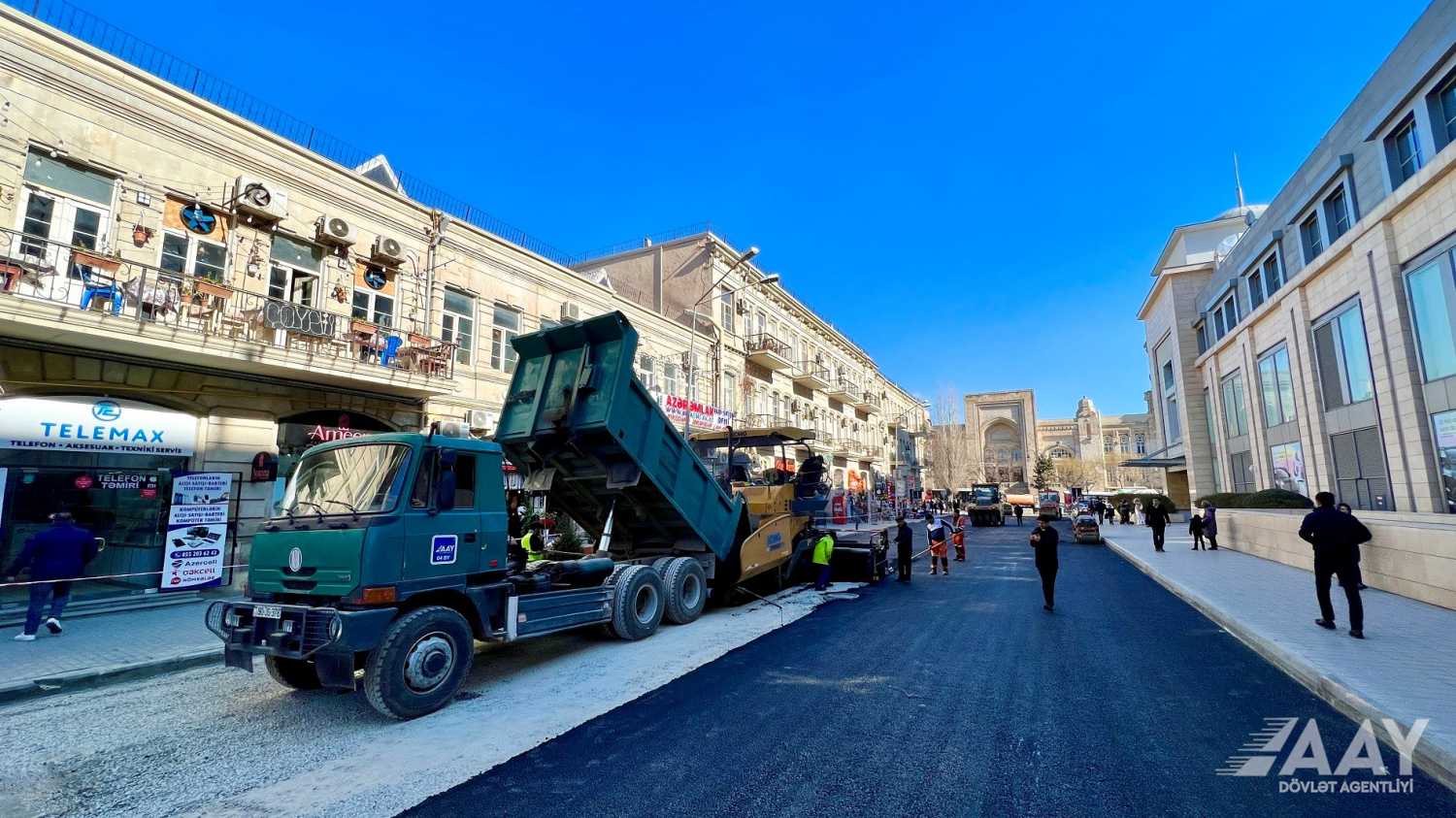 11 Füzuli küçəsinin Azadlıq pr-dən R. Behbudov küçəsindək olan hissəsində hərəkət məhdudlaşdırılıb