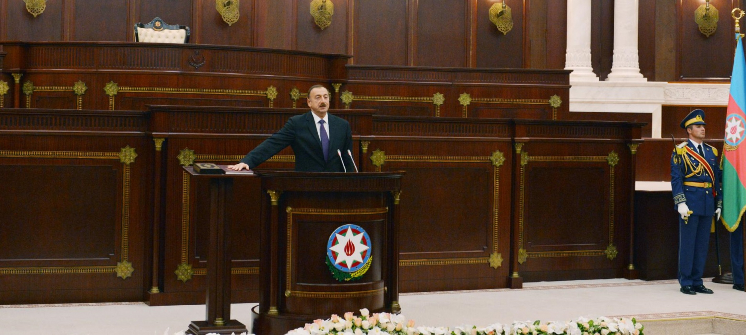 11 Bu gün İlham Əliyevin birinci müddətə Azərbaycan Respublikasının Prezidenti seçilməsindən 20 il ötür