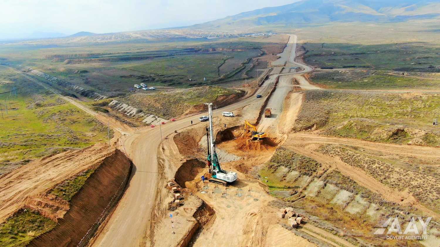 11 Əsgəran avtomobil yolunun inşasına start verilib