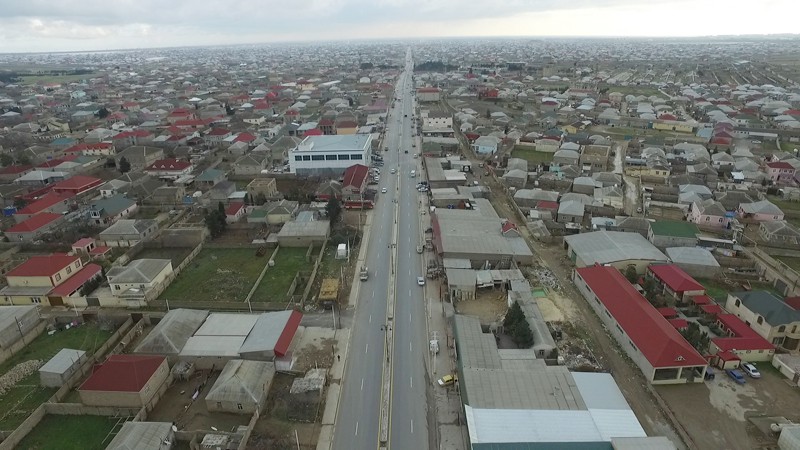 11 Bakı şəhəri,Xəzər rayonu Binə qəsəbəsində Əli İsazadə küçəsinin yenidən qurulması layihəsi