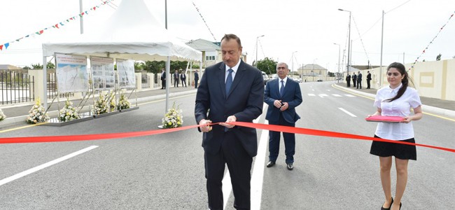 11 Prezident İlham Əliyev Maştağa-Bilgəh yolunun, Nardarandakı Abşeron və Nəsrulla Əsgərov küçələrinin açılışında iştirak edib