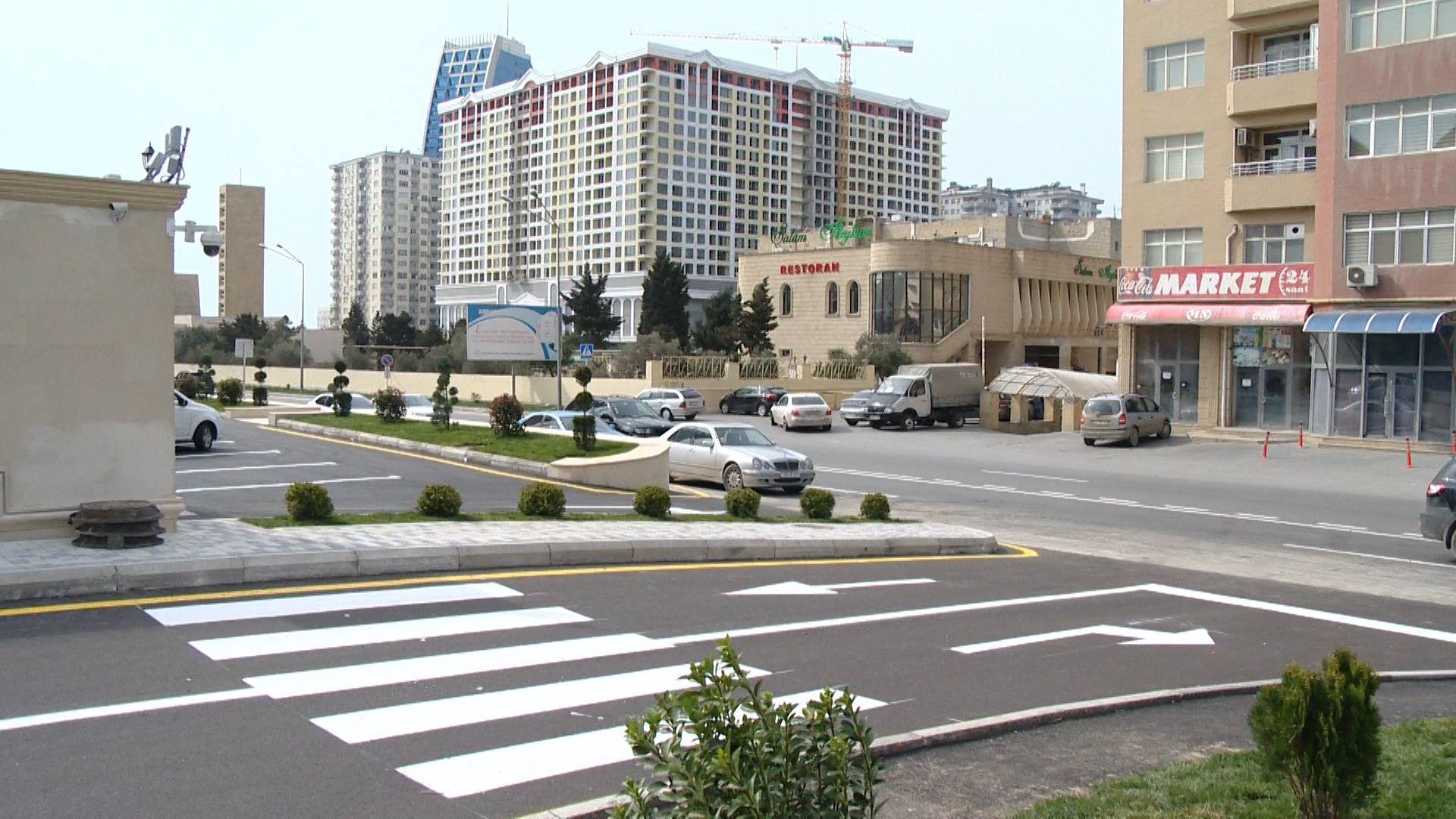 11 N.Rəfiyev küçəsinin bir hissəsi abadlaşdırılıb - FOTO