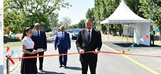 11 Prezident İlham Əliyev Qax rayonu, Alatəmir-Marsan-Tasmalı-Zəyəm-Lələli avtomobil yolunun açılışını edib