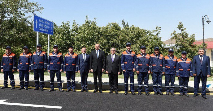 11 Prezident İlham Əliyev Şəmkir-Yeni Göyçə-Dağ Cəyir avtomobil yolunun açılışında iştirak edib - FOTO