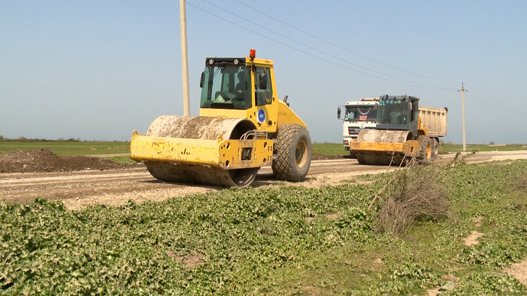 11 Kürdəmirdə 37.2 km uzunluğa malik avtomobil yolu yenidən qurulur - VİDEO / FOTO