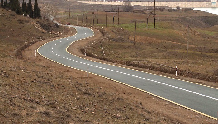 11 Tovuzda 3 istiqamət üzrə 11 km avtomobil yolu yenidən qurulub - VİDEO / FOTO