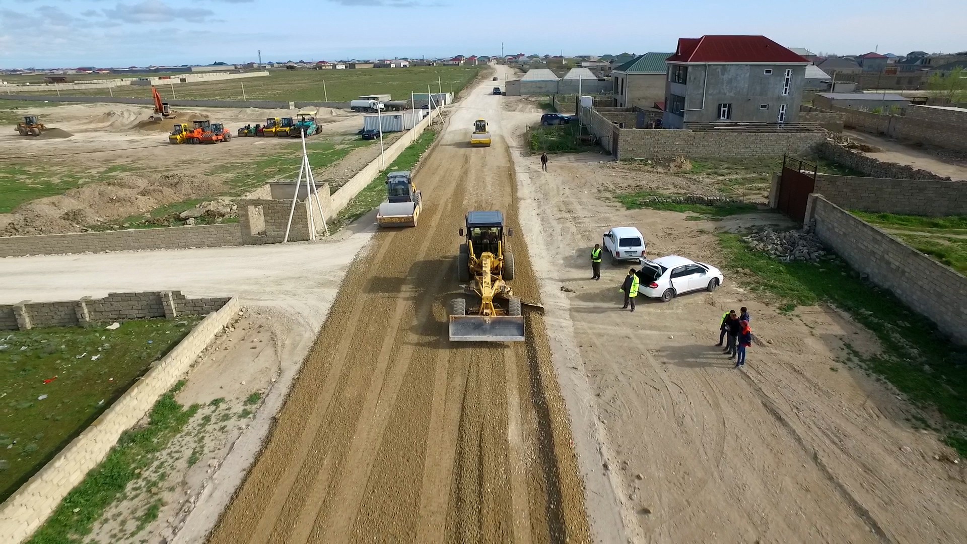 11 Hövsan qəsəbəsindən Zığ-Qala yoluna birləşən yeni avtomobil yolu inşa edilir