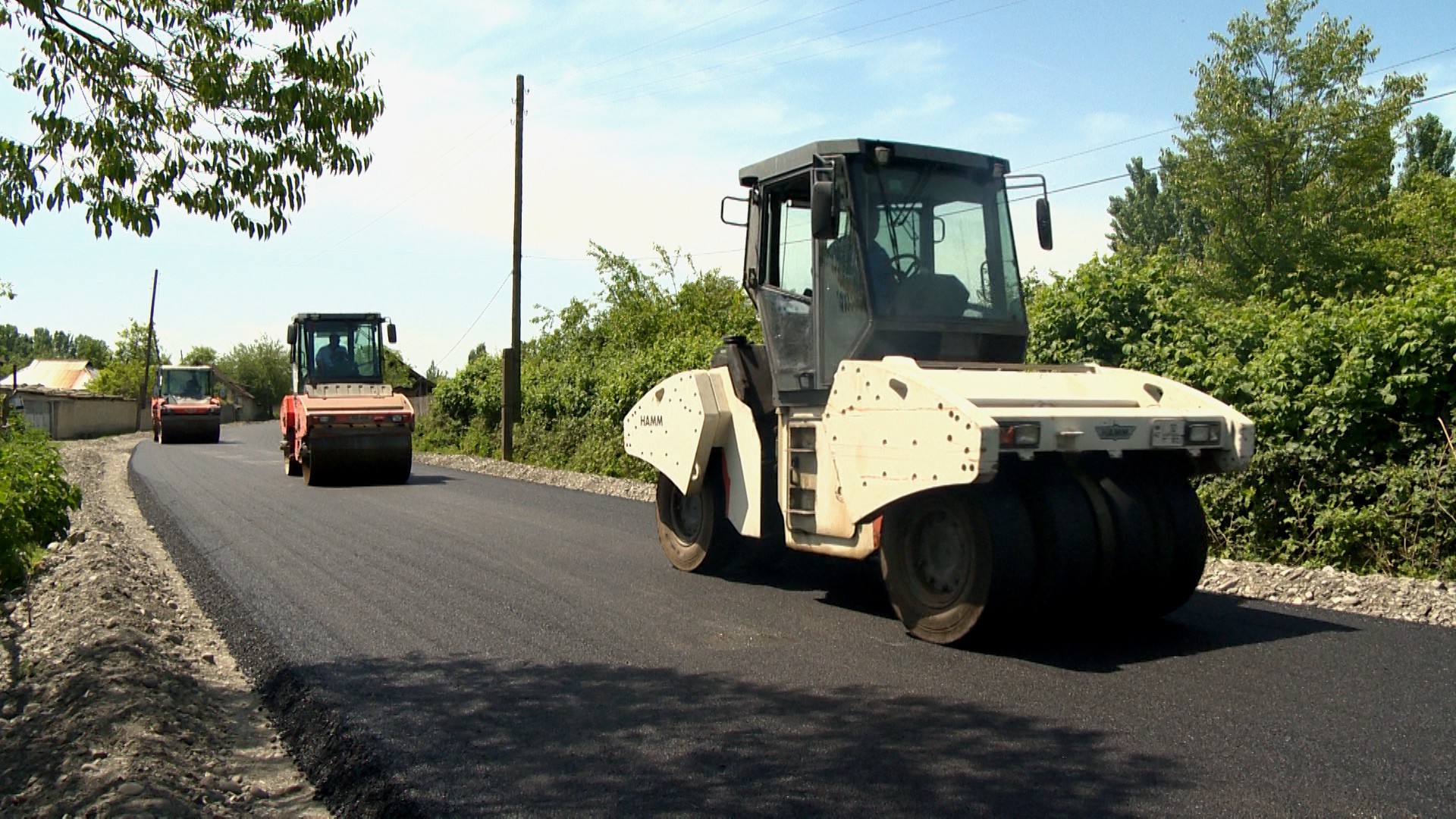 11 Balakən rayonunda 18 min əhalinin istifadə etdiyi yol yenidən qurulur