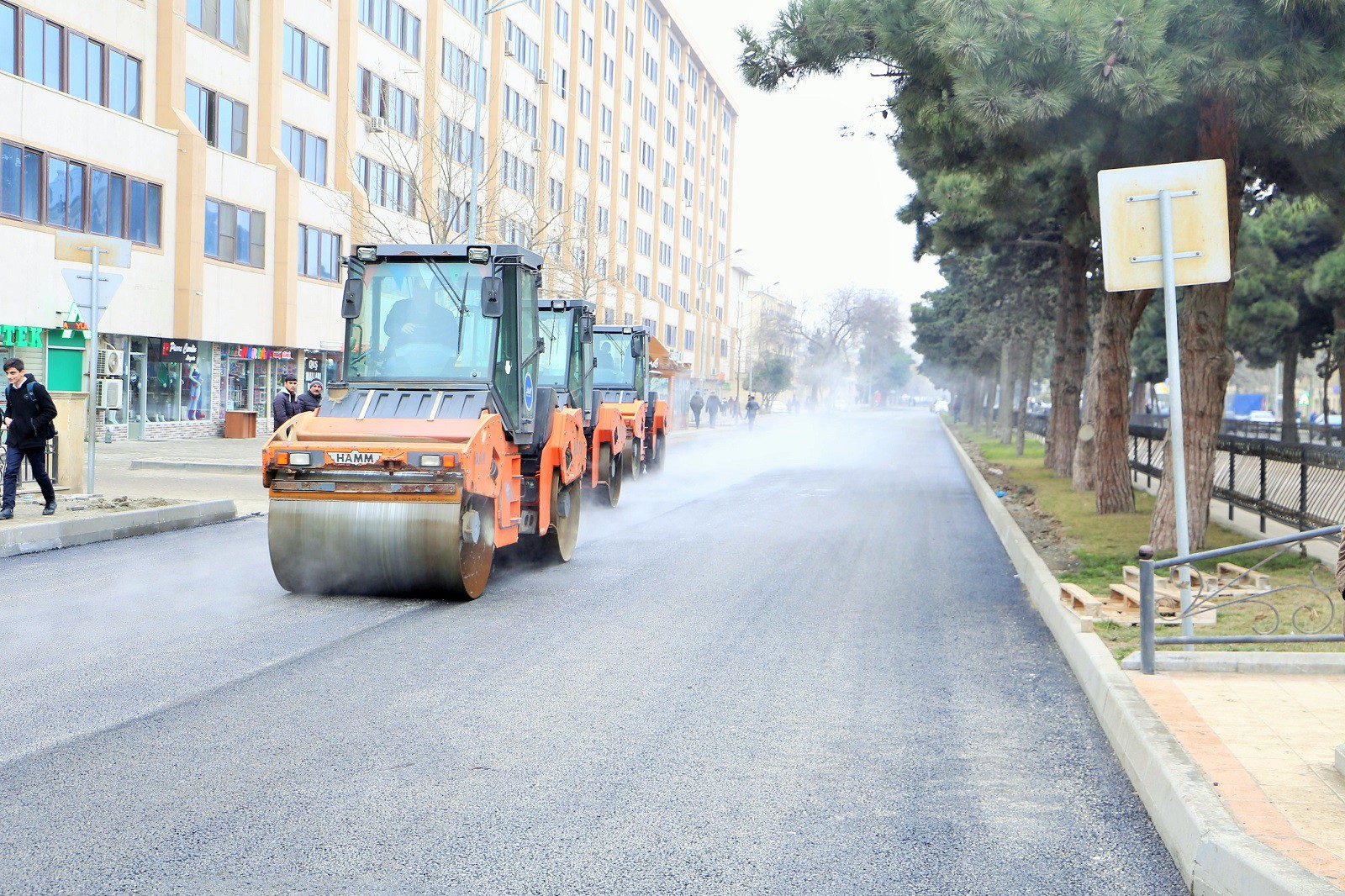 11 Sabunçu və Suraxanı rayonlarının qəsəbələrini birləşdirən yol yenidən qurulur – FOTO