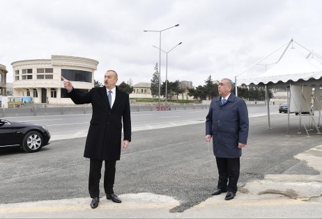 11 Dövlət başçısı Bakı-Sumqayıt yolunda görülən işlərlə tanış olub, piyada keçidinin açılışında iştirak edib