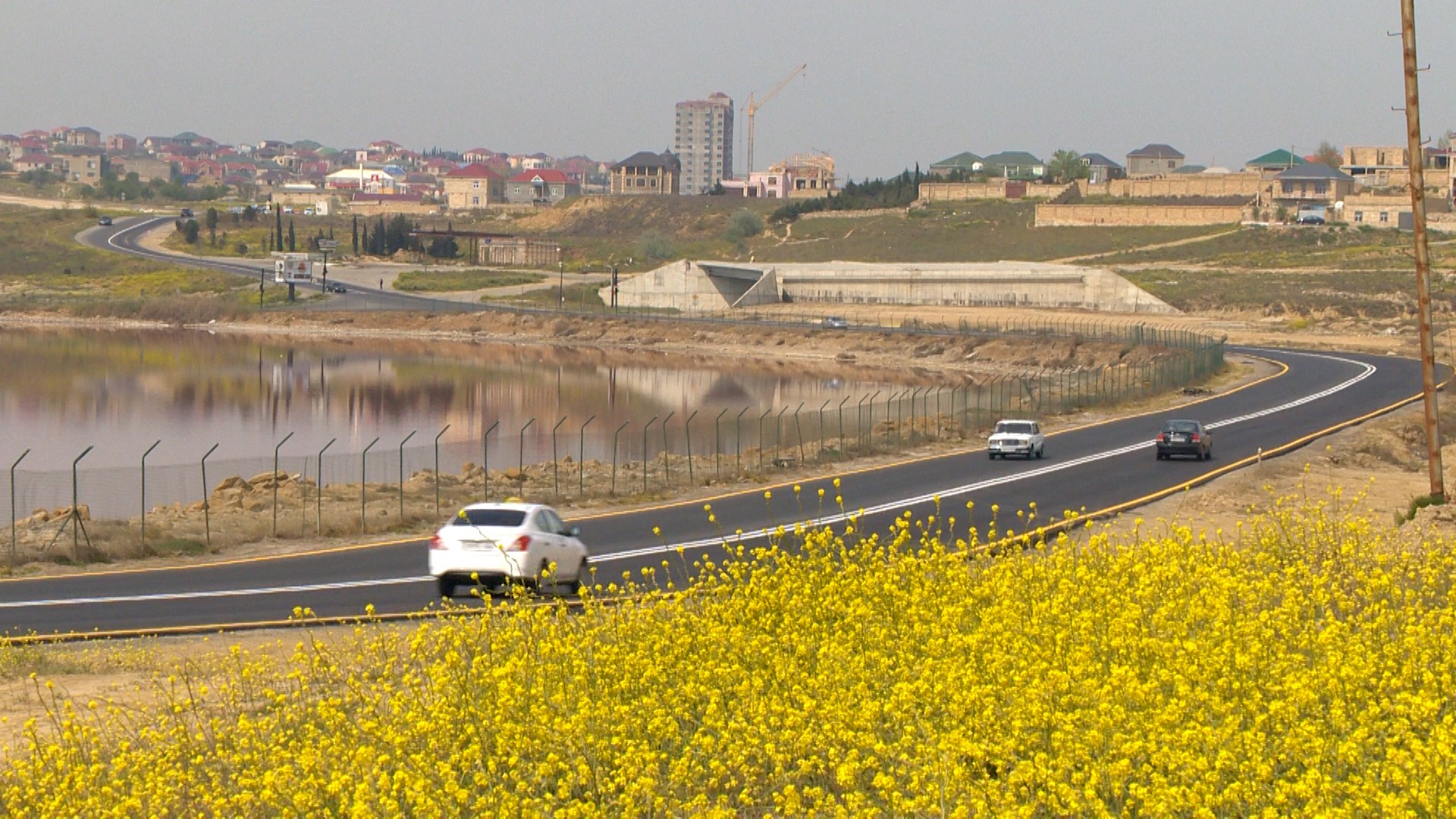 11 Masazır-Novxanı avtomobil yolunun 2.5 km-lik hissəsi yenidən qurulub