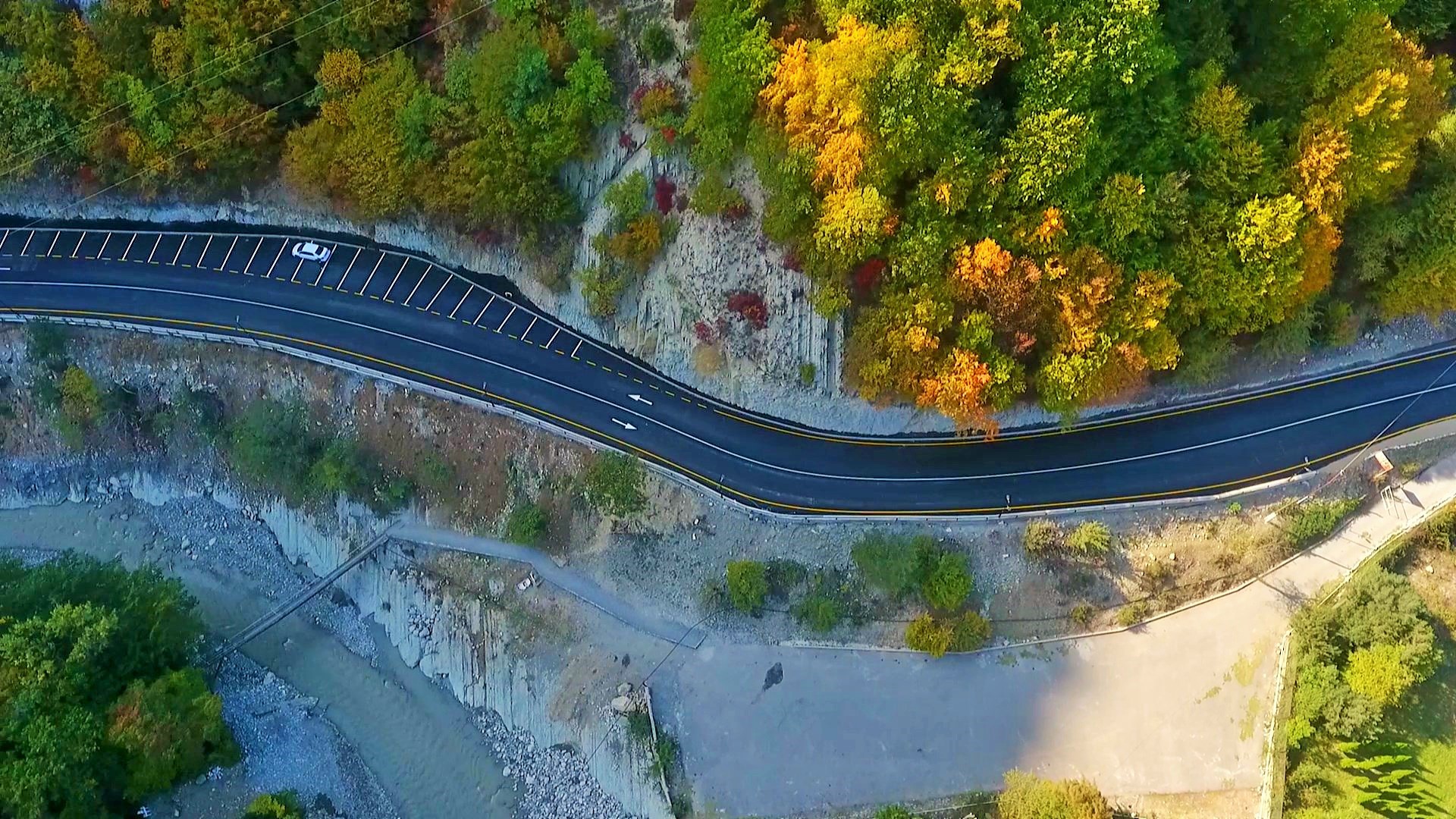 11 Turizm imkanlarını genişləndirən yolun yenidən qurulması yekunlaşıb - VİDEO / FOTO