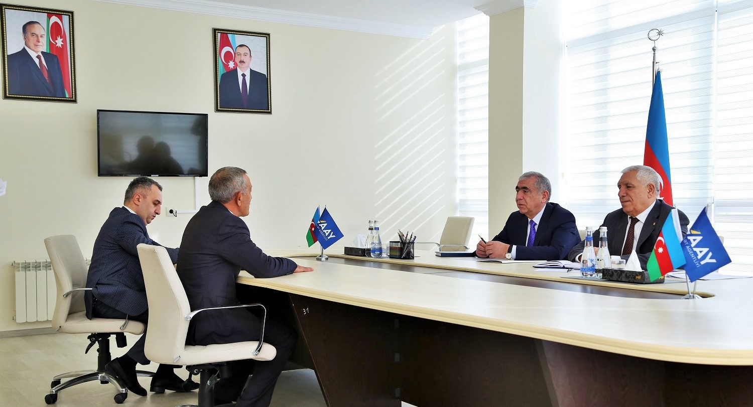 11 Şirvan şəhəri, Hacıqabul və Kürdəmir rayonlarından olan vətəndaşların qəbulu keçirilib