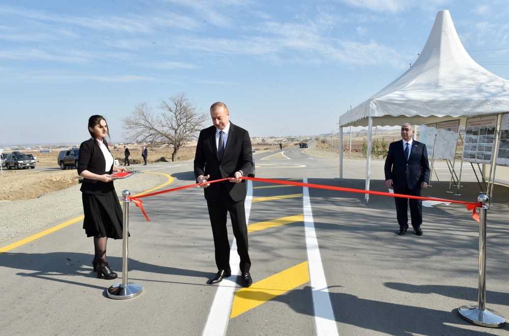 11 Prezident İlham Əliyev Şəmkir-Abbaslı-Nərimanlı avtomobil yolunun yenidənqurmadan sonra açılışında iştirak edib