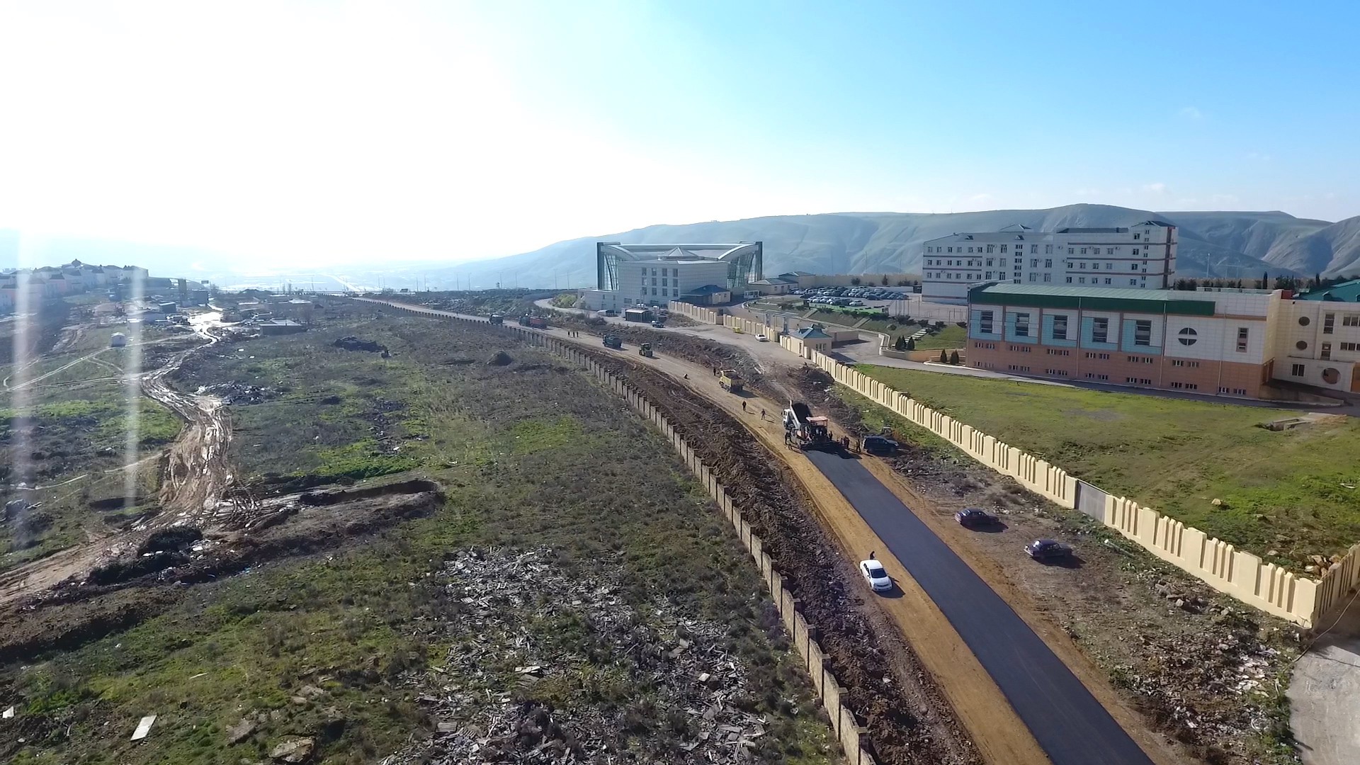 11 Yeni Yasamalda yeni yol bağlantısı yaradılıb