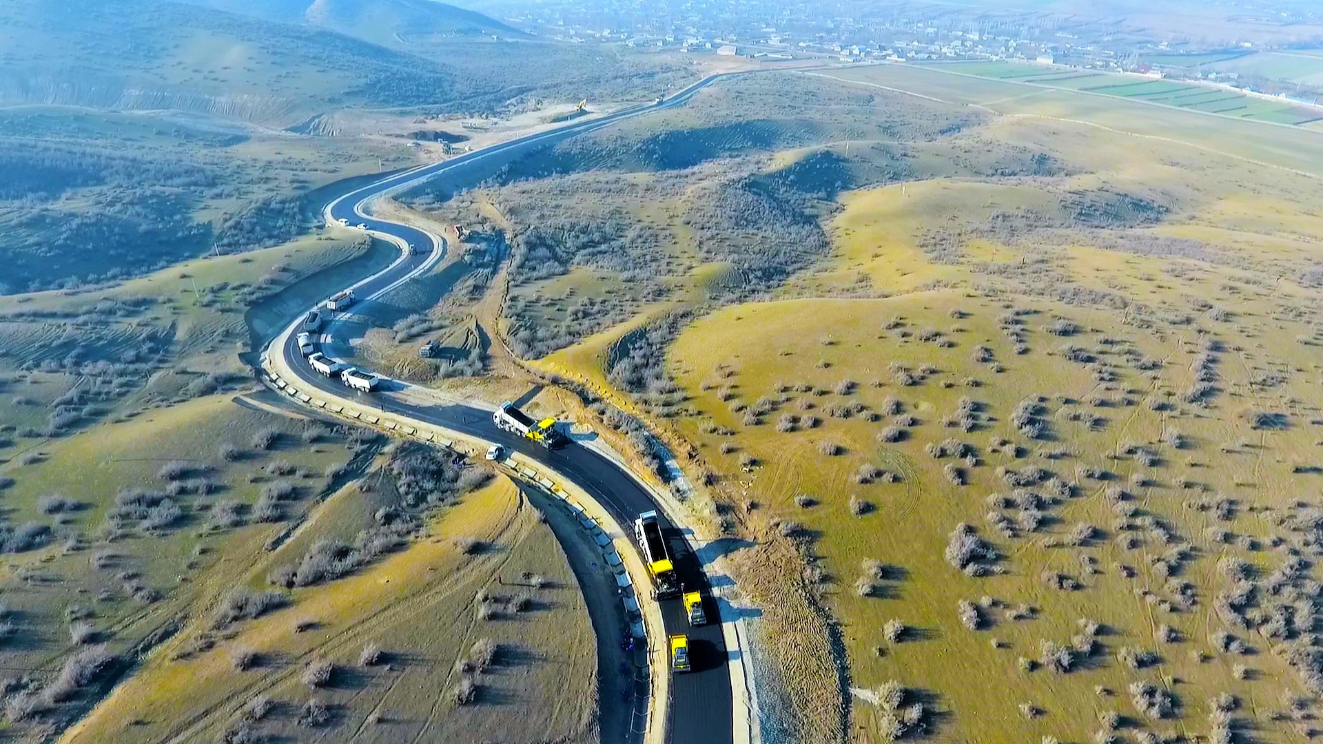 11 Ucar, Zərdab, Ağcabədi, Yevlax və Şəki rayonlarında 10 kənd yolu yenidən qurulur