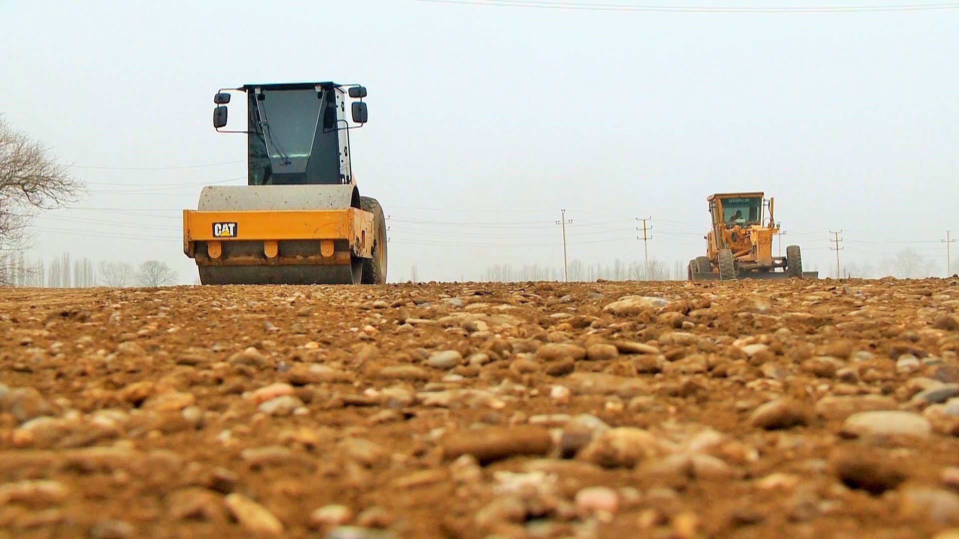 11 3 sərhəd keçid məntəqəsi arasında avtomobil yolu genişləndirilir 