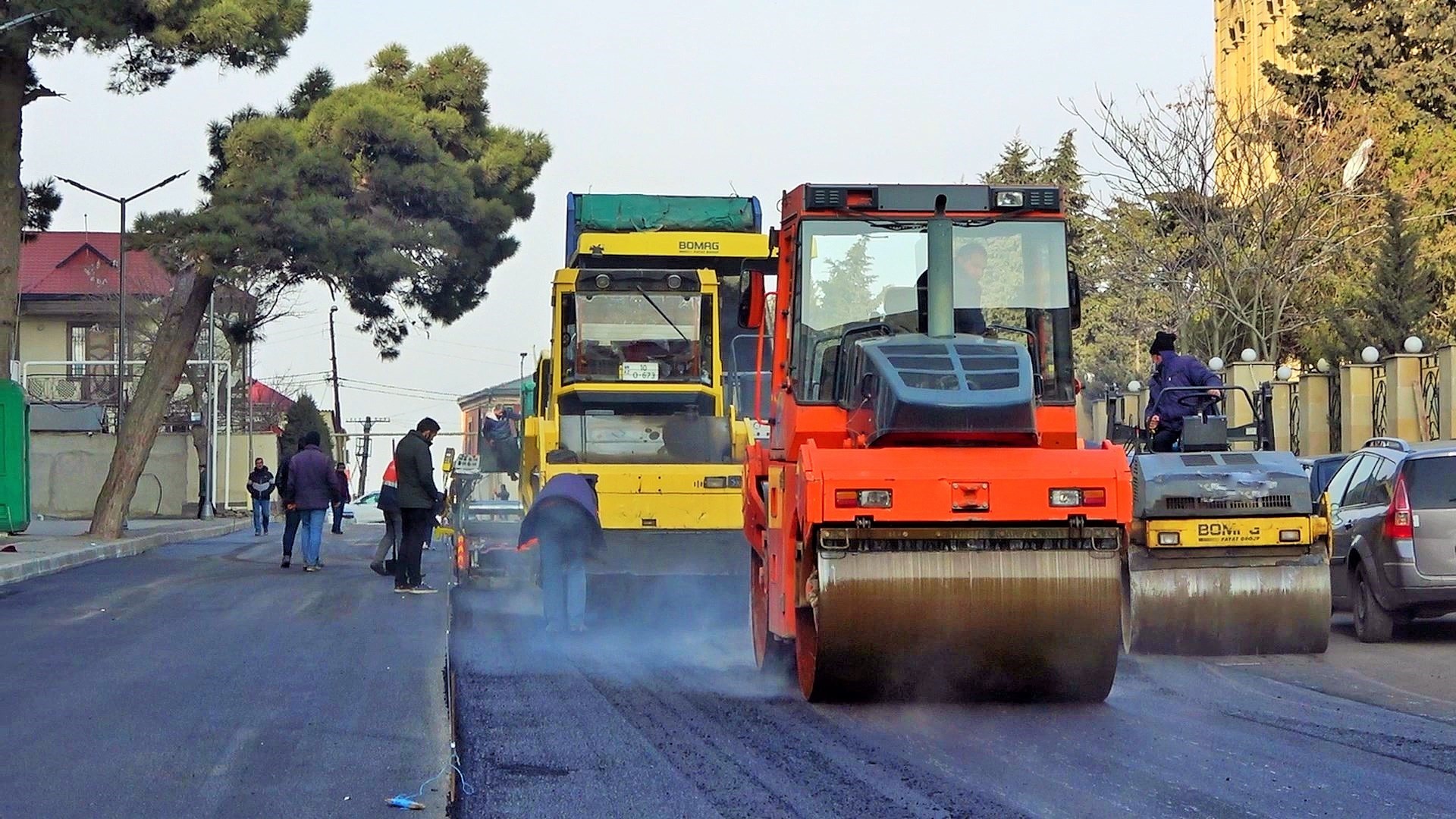 11 Nizami rayonu Şirin Mirzəyev küçəsi əsaslı şəkildə təmir olunur