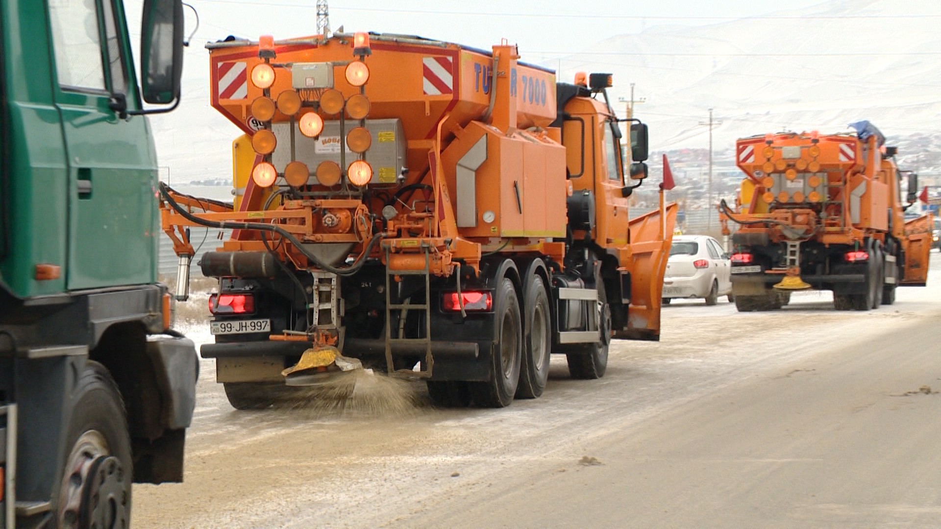 11 Avtomobil yollarının hazırki vəziyyəti haqqında MƏLUMAT