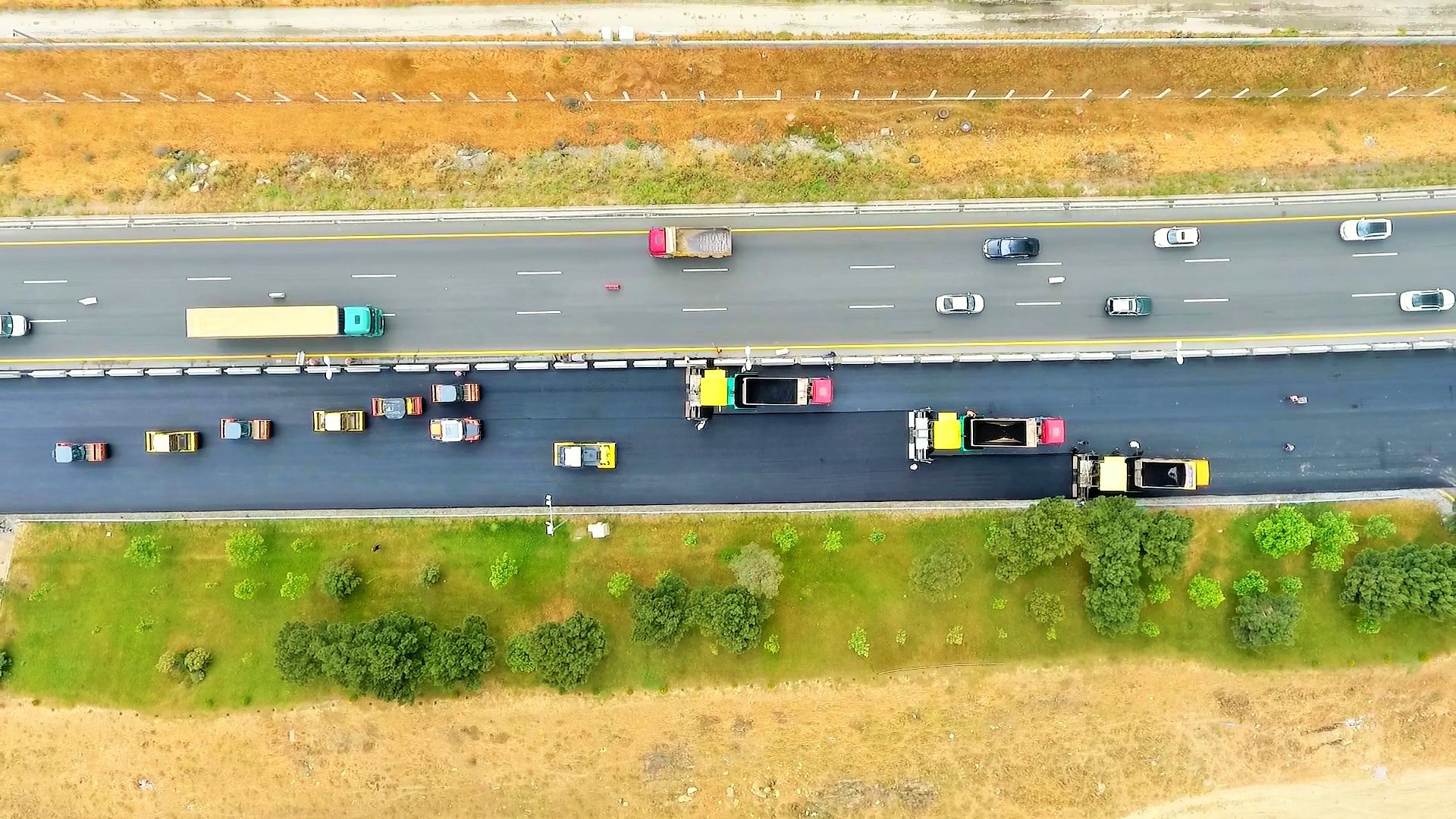 11 M1 magistralının 16-30-cu km-lik hissəsində təmir-bərpa işlərinin 2-ci hissəsi aparılır - FOTO