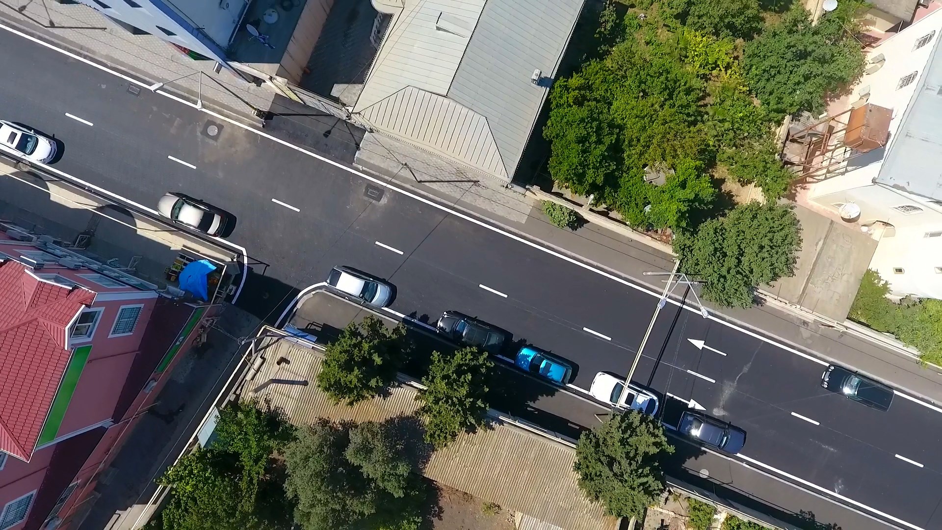 11 Qaraçuxur qəsəbəsində Zaur Şərifov küçəsi təmir olunub