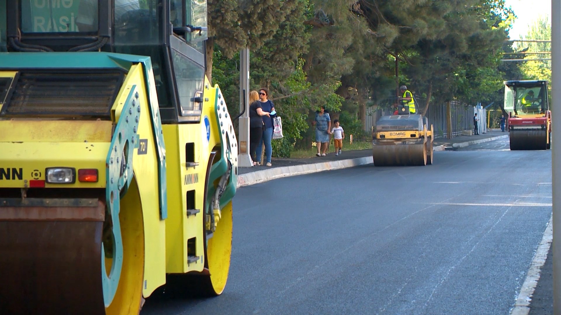 11 Yasamal rayonu üzrə 2 küçə təmir edilib, 2-də təmir işləri davam etdirilir