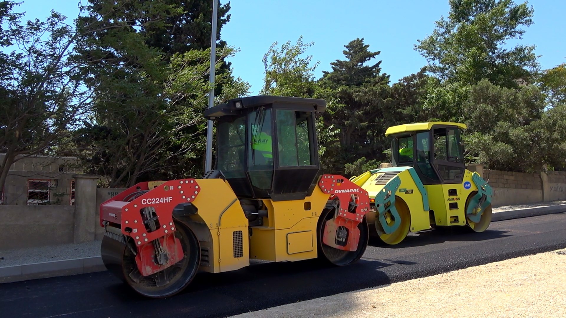 11 Yasamal rayonu General Həmidov küçəsi əsaslı təmir edilir